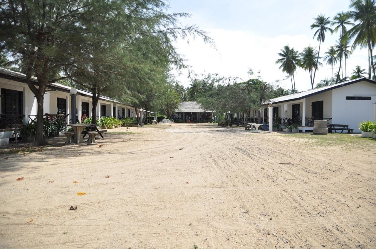 Hôtel Bayu Melawi Chalet à Bachok Extérieur photo